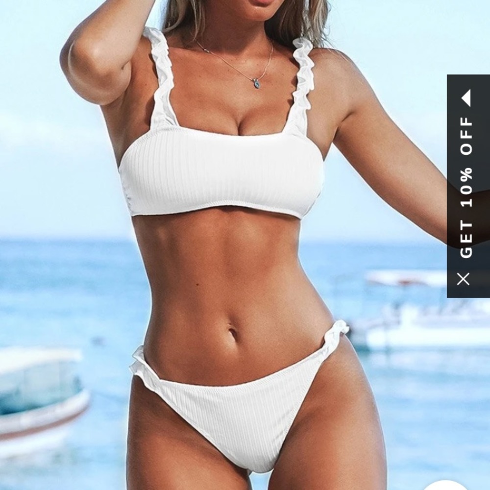 White Ruffle Ribbed Bikini - Picture 4 of 5